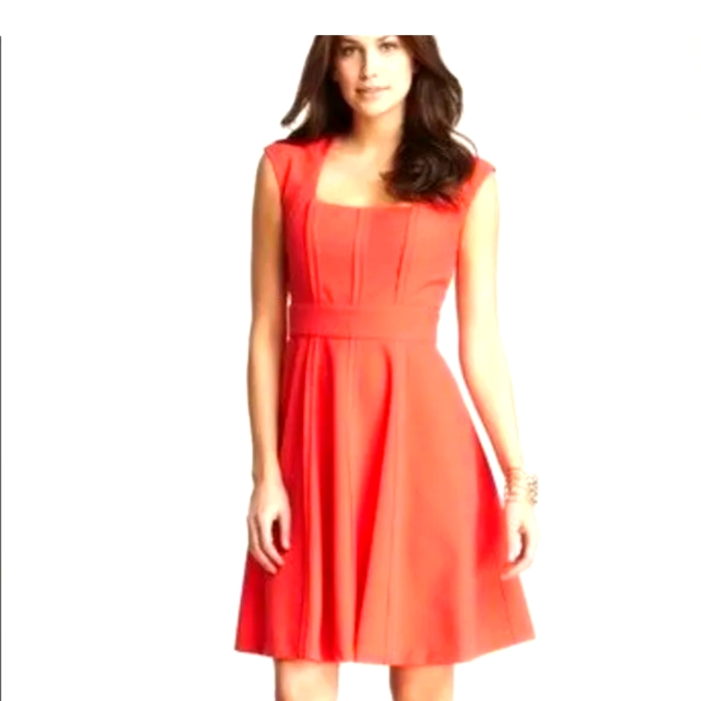NEW Beautiful Vince Camuto Cocktail Dress size 2